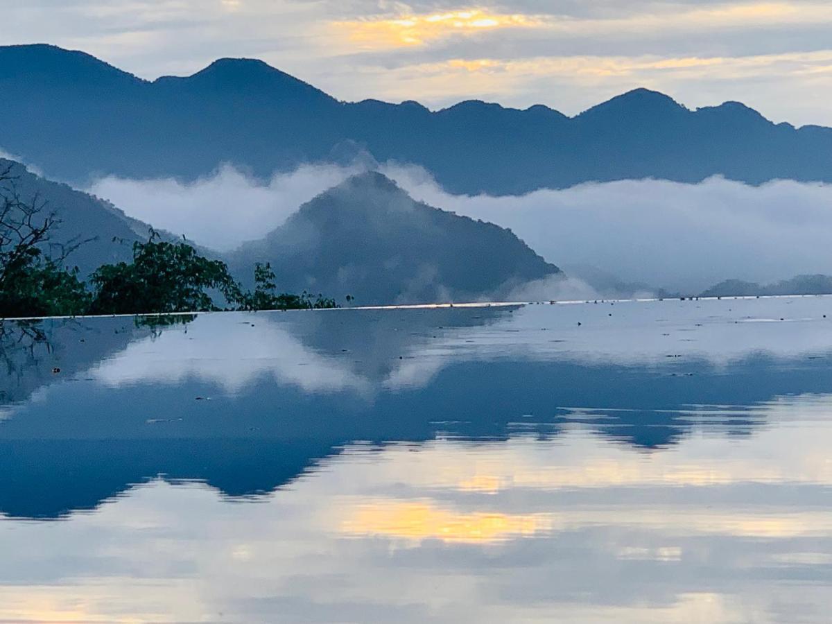 Hotel Amigo Pu Luong Lang Bang Exteriér fotografie